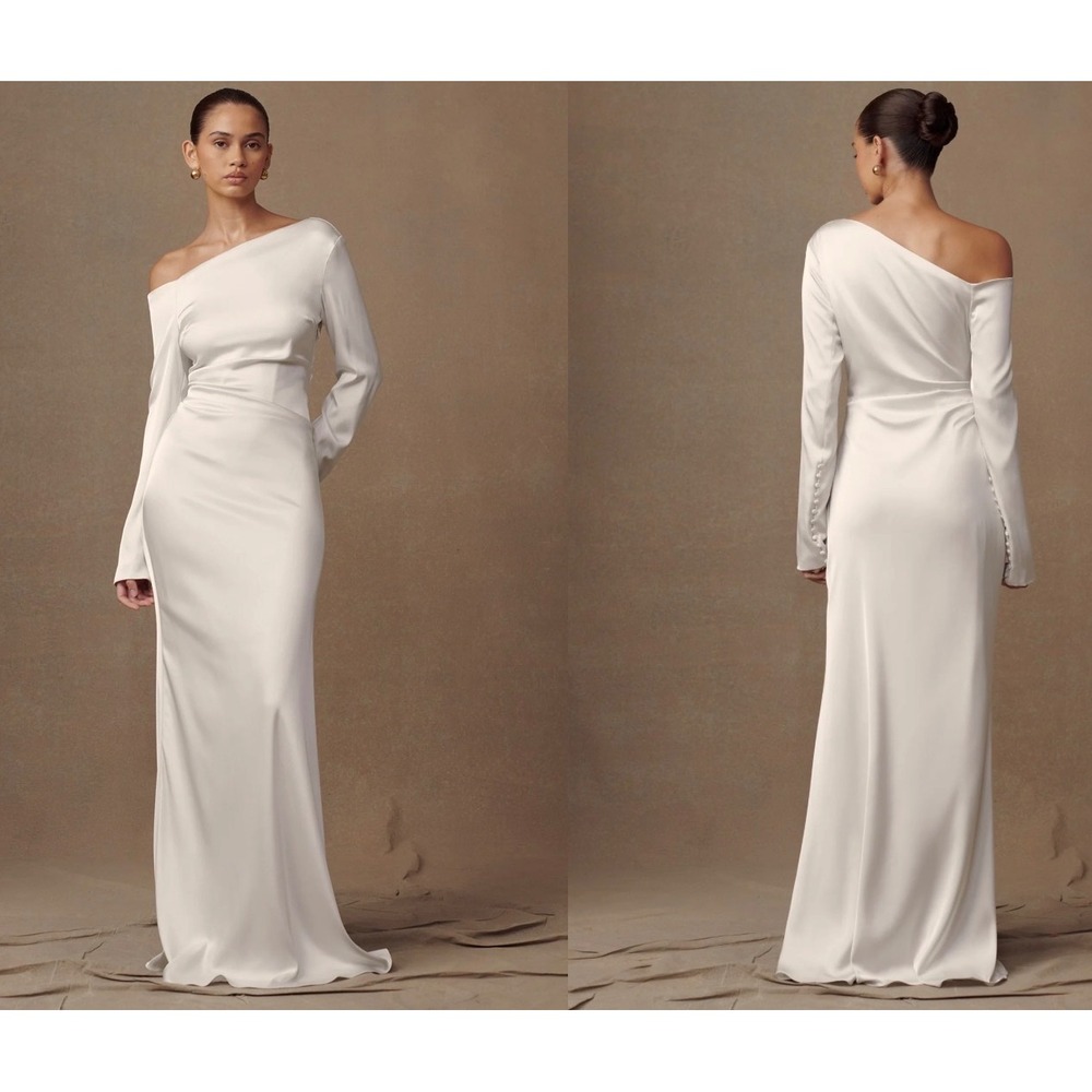 Meshki Avery Long Sleeves Maxi Dress